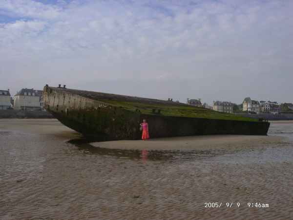 2005 09 09 0946 arromanches denise sykes 087 