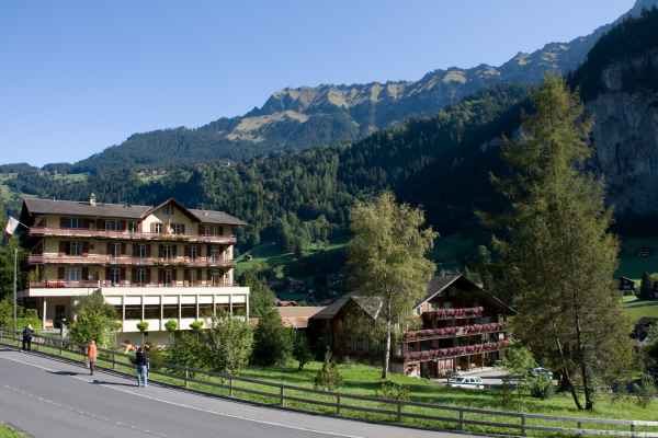 2009 09 18 alpinetour 2009 interlaken lauterbrnnen motorhome rubywedding 117 jpg