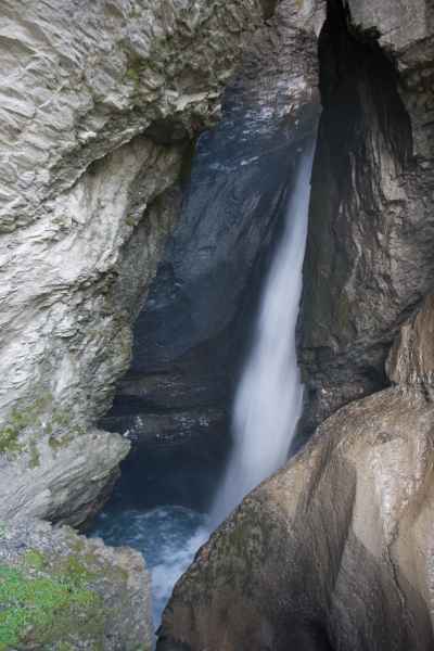 2009 09 18 alpinetour 2009 interlaken motorhome rubywedding trummelbachfalls 146 jpg