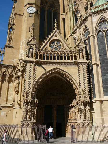 2009 09 23 alpinetour 2009 metz motorhome 186 jpg