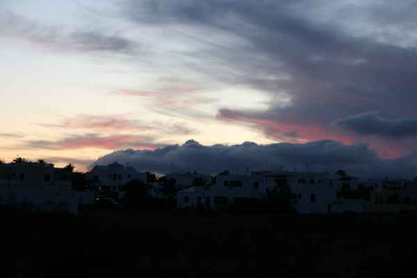 2009 03 19 holidays lanzarote lanzarote 2009 sky 097 jpg