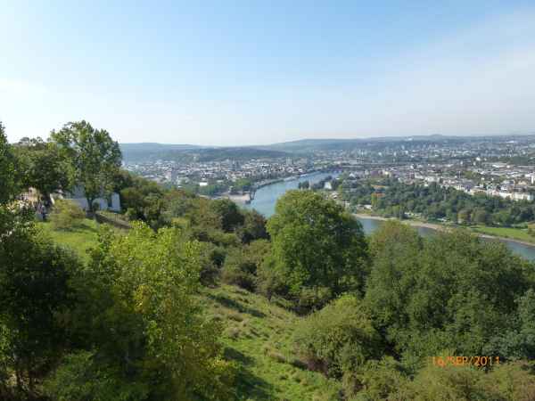 2011 09 16 rhine in flames trip flowershow koblenz motorhome 057 jpg