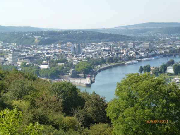 2011 09 16 rhine in flames trip flowershow koblenz motorhome 058 jpg