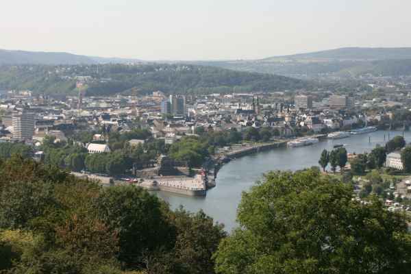 2011 09 16 rhine in flames trip flowershow koblenz motorhome 079 jpg