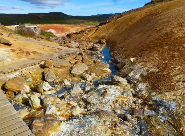 2012 08 06 iceland 2012 iceland krysuvik  sulphur pools 105 jpg 2