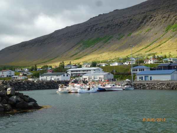 2012 08 09 iceland 2012 iceland thingeyri 150 jpg