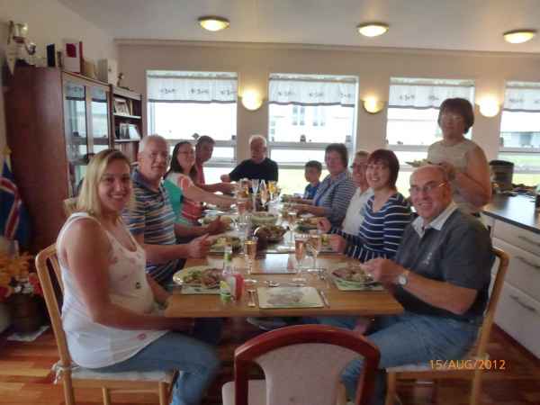 2012 08 16 iceland 2012 alftanes frances sykes ian sykes iceland jamiemillward sarah sykes 225 jpg