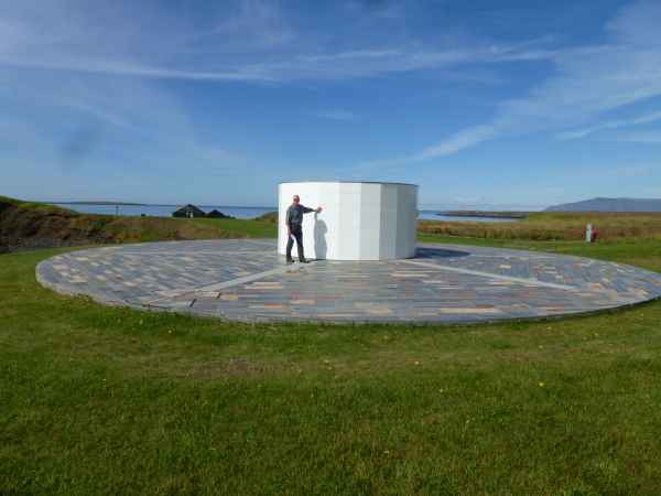 2012 08 16 iceland 2012 iceland peacetower videy 210 jpg