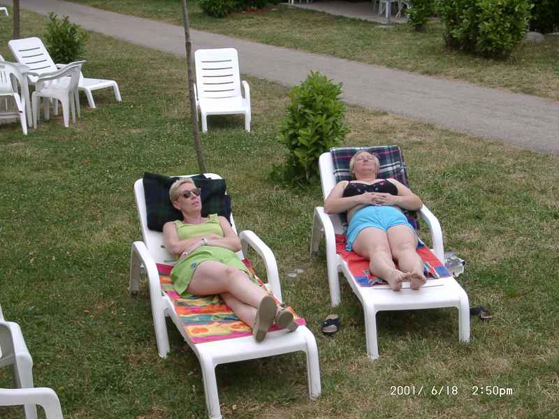 2001 06 18 denise sykes garda italy 2001 linda linda goulty 030 jpg 3