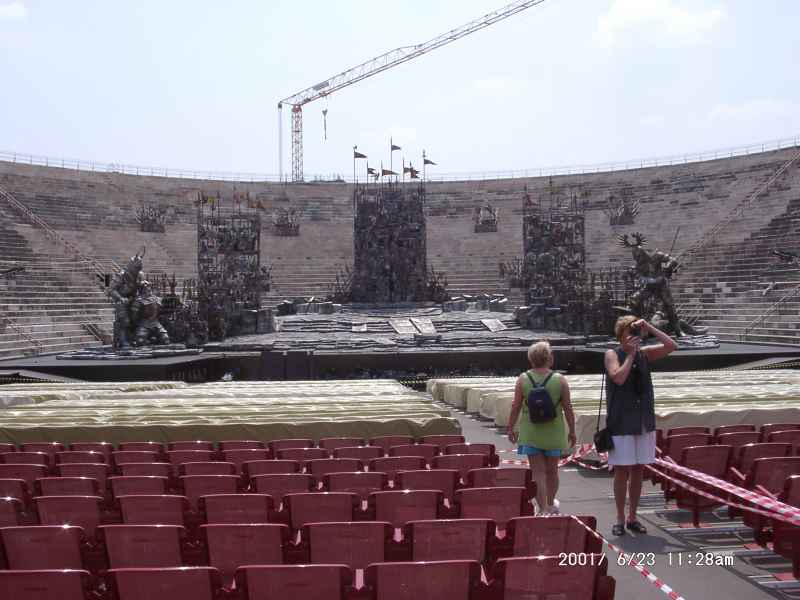 2001 06 23 denise sykes italy 2001 verona 073 jpg 3