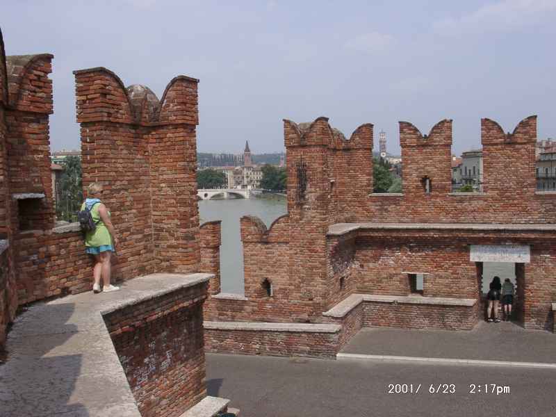 2001 06 23 denise sykes italy 2001 verona 097 jpg 3