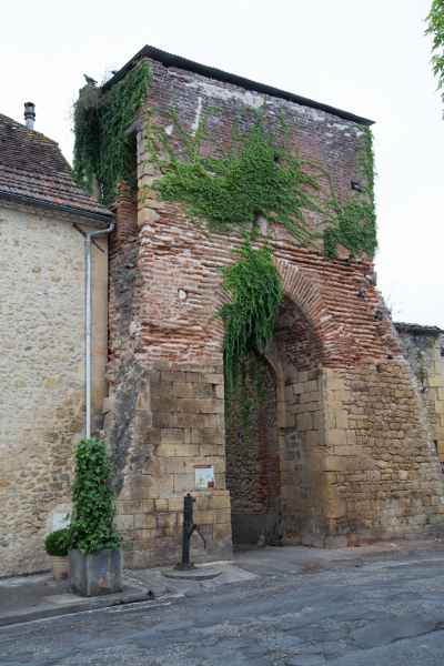 2014 07 25 france2014 lalinde motorhome 145 jpg