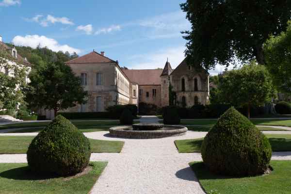 2023 08 24 abbaye de fontenay france2023 011 