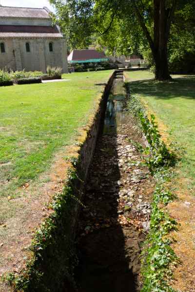 2023 08 24 abbaye de fontenay france2023 012 