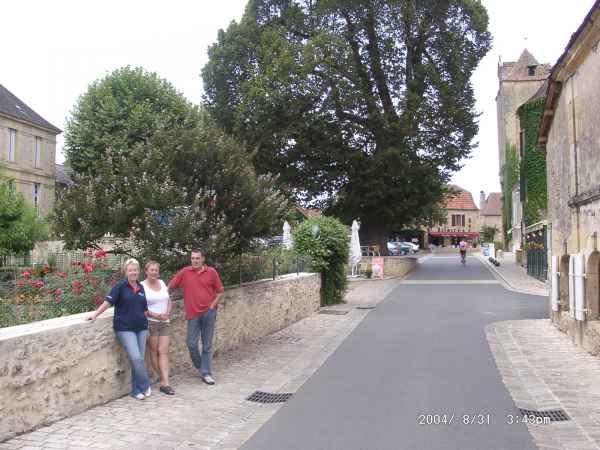 2004 08 31 dave goulty denise sykes france goldwing linda tremolat tremolat 2004 042 jpg