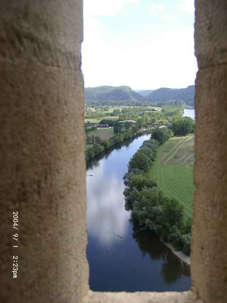 2004 09 01 beynac et cazenac france goldwing tremolat 2004 056 jpg