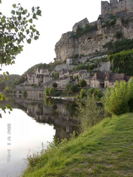 2004 09 02 dordogne france goldwing tremolat 2004 walking 095 jpg
