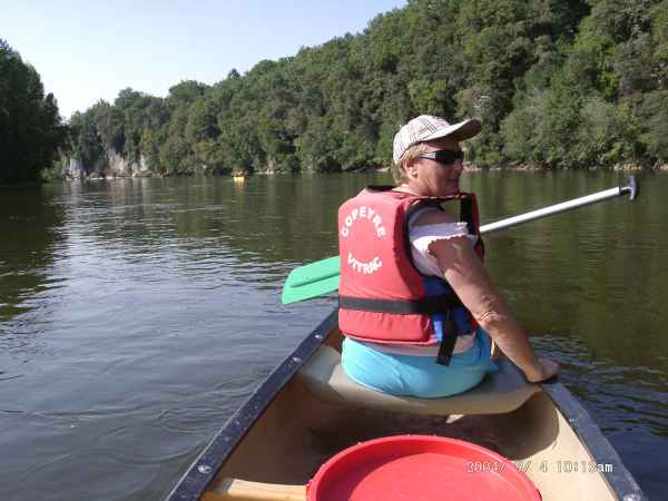 2004 09 04 canoeing denise sykes dordogne france goldwing tremolat 2004 111 jpg