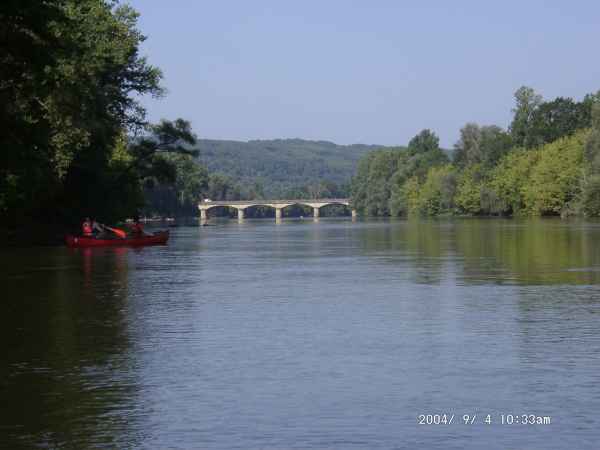 2004 09 04 canoeing dordogne france goldwing tremolat 2004 114 jpg