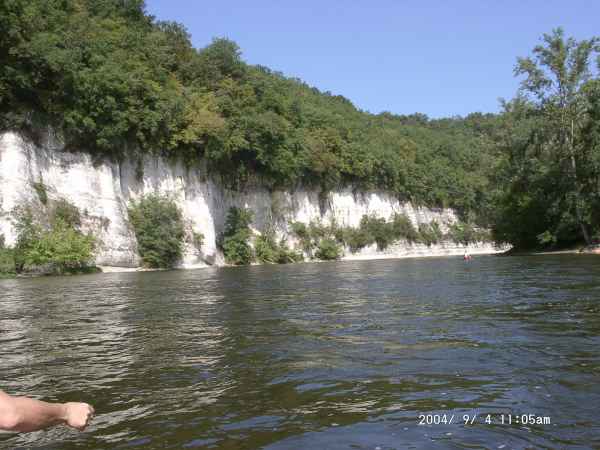 2004 09 04 canoeing dordogne france goldwing tremolat 2004 115 jpg