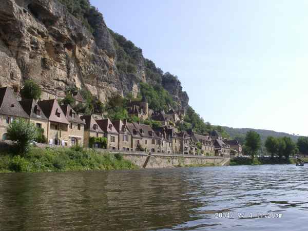 2004 09 04 canoeing dordogne france goldwing tremolat 2004 121 jpg