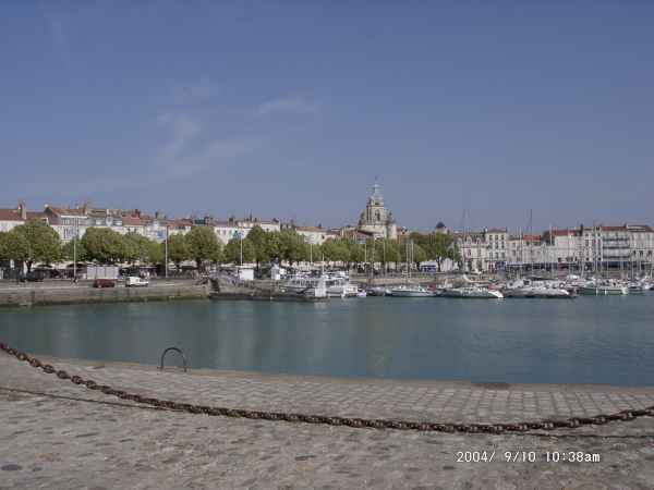 2004 09 10 france goldwing la rochelle tremolat 2004 162 jpg