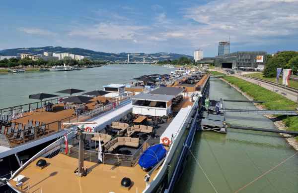 2025 07 03 1610 danube cruise linz 336 
