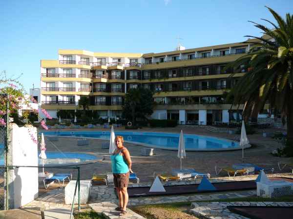 2006 10 03 albufuria algarve 2006 denise sykes 094 jpg