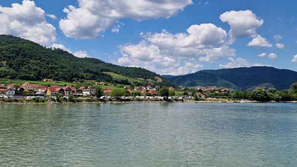 2025 06 29 1309 danube cruise durnstein 135  2