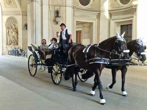 2025 06 30 1048 danube cruise heldenplatz 169  2