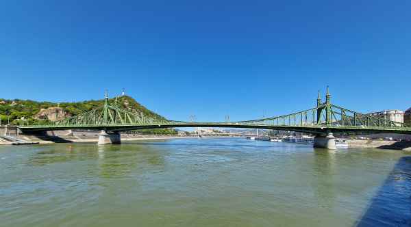 2025 07 02 1105 budapest danube cruise 270  2