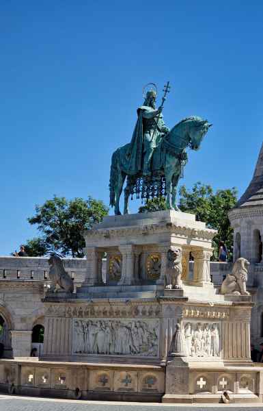 2025 07 02 1457 budapest danube cruise 301  2