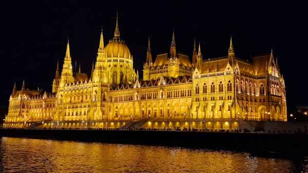 2025 07 02 2201 budapest danube cruise 318  2