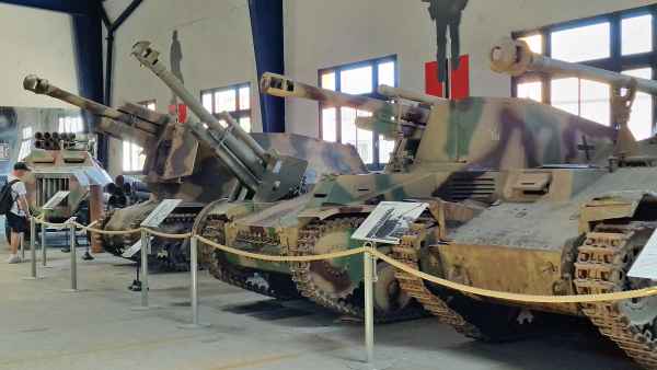  2025 08 10 1244 saumur tanks 068 