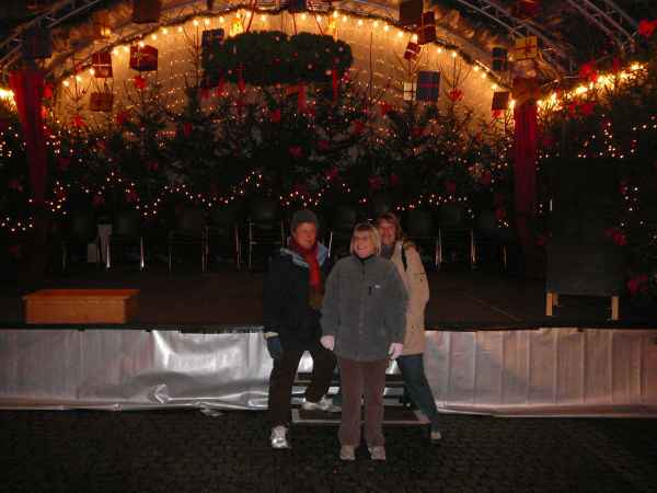 2007 11 26 aachen cathy vic christmas markets 2007 denise sykes mary trevor motorhome weekend breaks 050 jpg